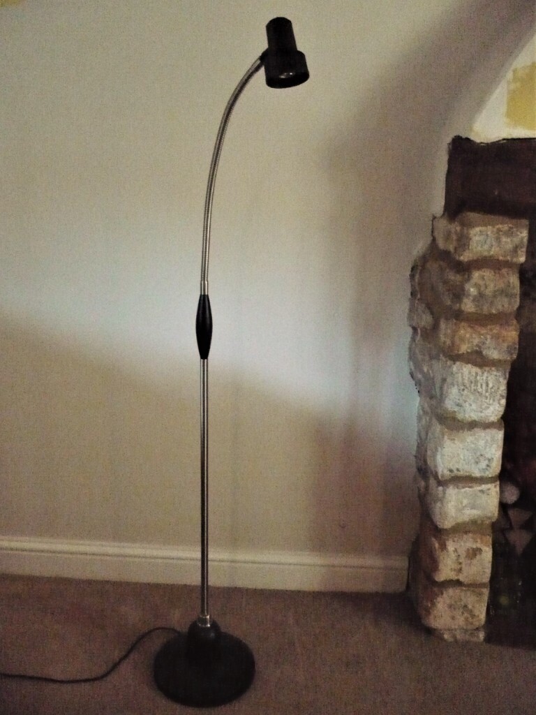 ask serious readers lamp